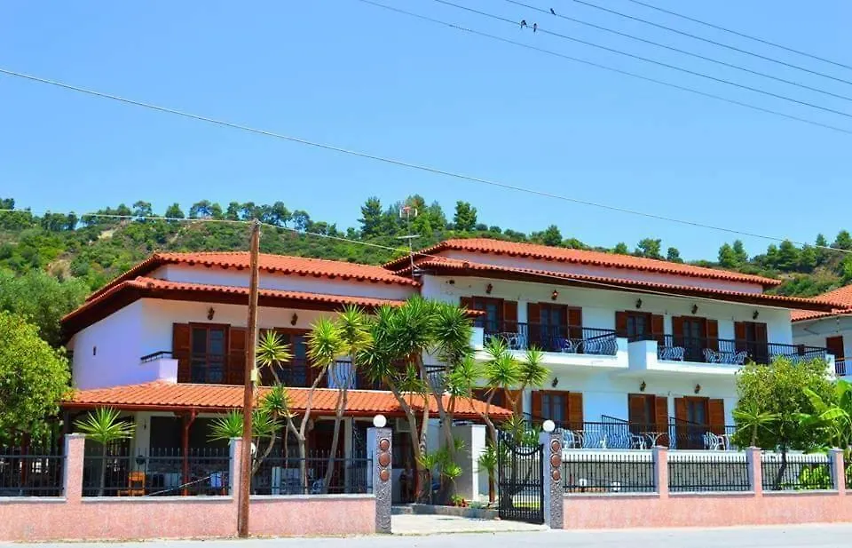 Delfino Hotel Mola Kalyva