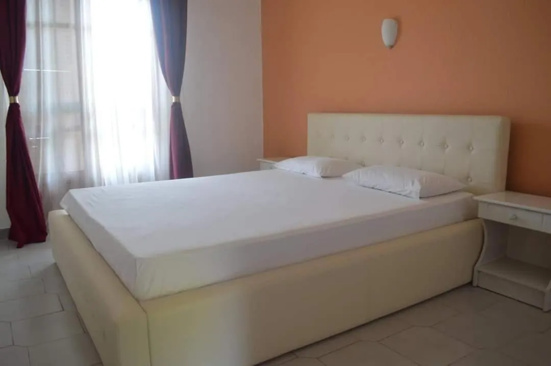 Delfino Hotel Mola Kalyva